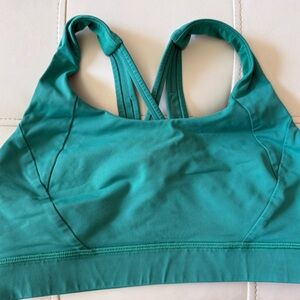 Lululemon Free To Be Elevated Bra *Light Support, DD/E Cup - size 8